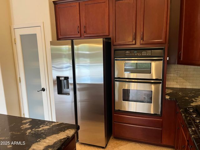 9661 E GLENCOVE Circle, Mesa, AZ 85207