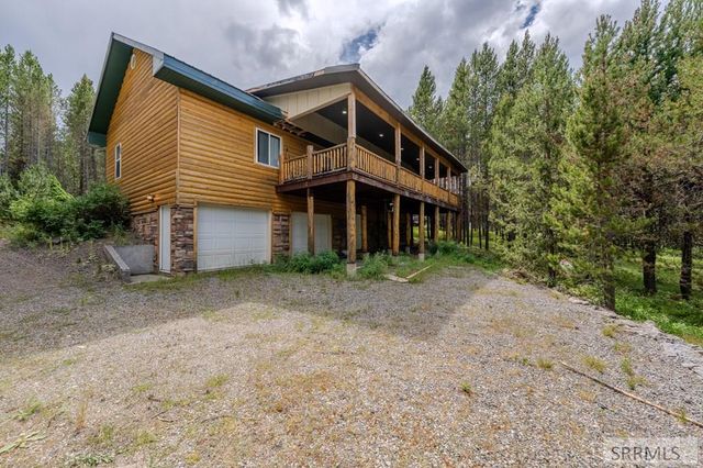 4119 Huckleberry Lane, Island Park, ID 83429