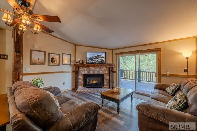 4119 Huckleberry Lane, Island Park, ID 83429