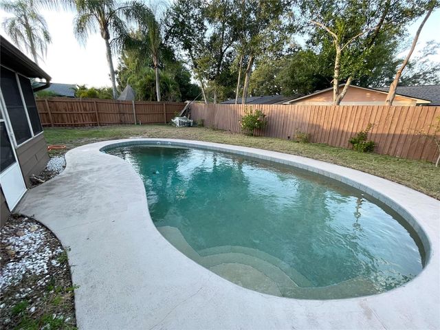 5155 NADINE STREET, Orlando, FL 32807