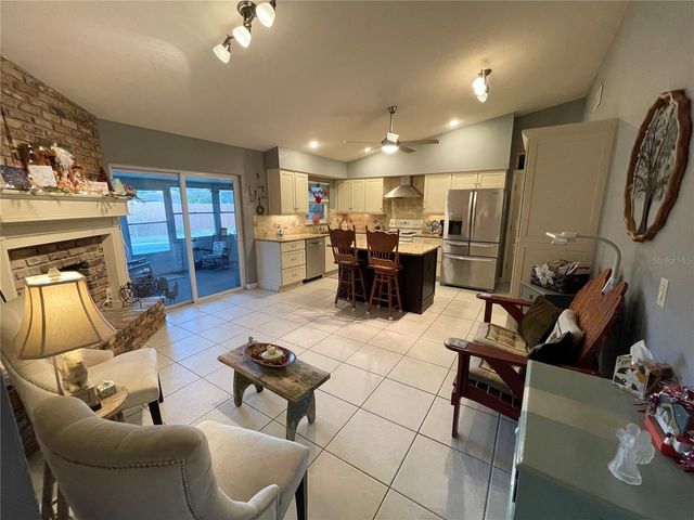 5155 NADINE STREET, Orlando, FL 32807