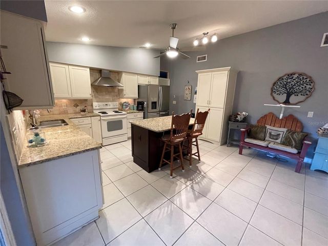 5155 NADINE STREET, Orlando, FL 32807