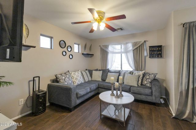 29648 N DESERT WILLOW Boulevard, San Tan Valley, AZ 85143