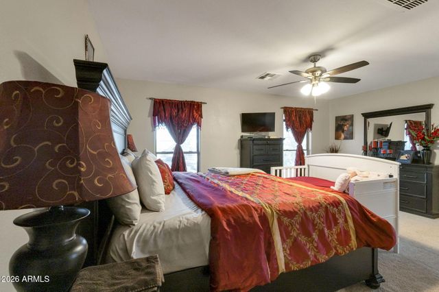 29648 N DESERT WILLOW Boulevard, San Tan Valley, AZ 85143