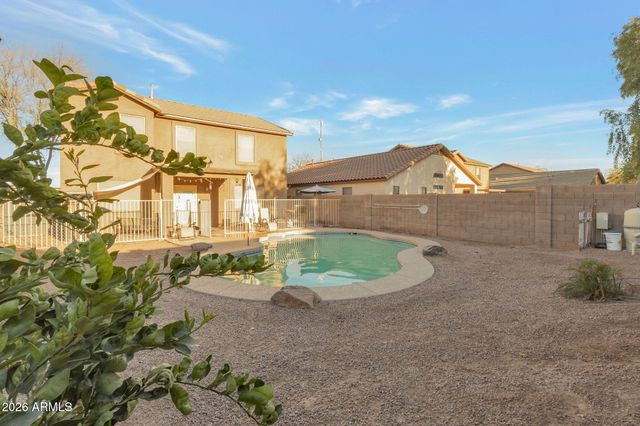 29648 N DESERT WILLOW Boulevard, San Tan Valley, AZ 85143