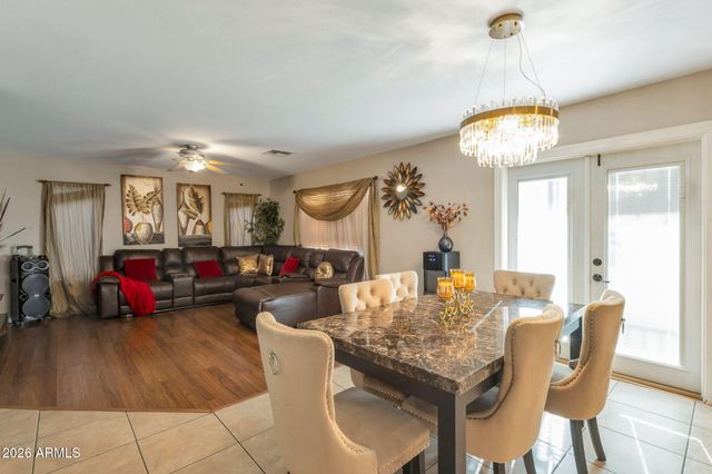 29648 N DESERT WILLOW Boulevard, San Tan Valley, AZ 85143