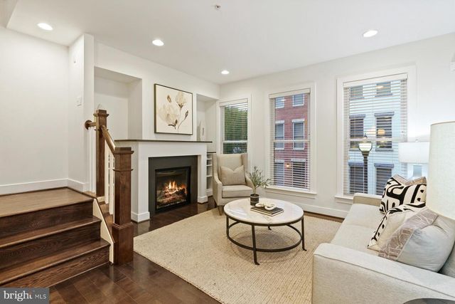 1022 3RD PL SE, Washington, DC 20003