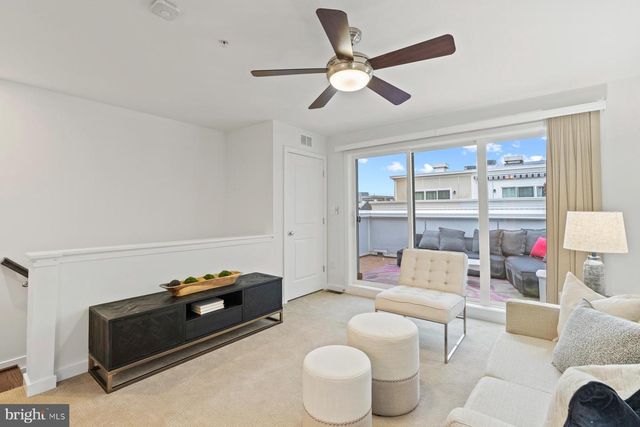 1022 3RD PL SE, Washington, DC 20003