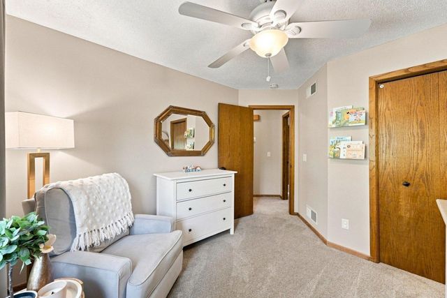 19002 Barrington Drive, Eden Prairie, MN 55346