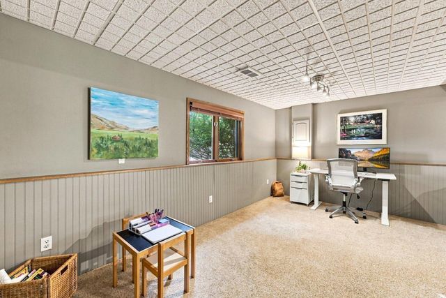 19002 Barrington Drive, Eden Prairie, MN 55346