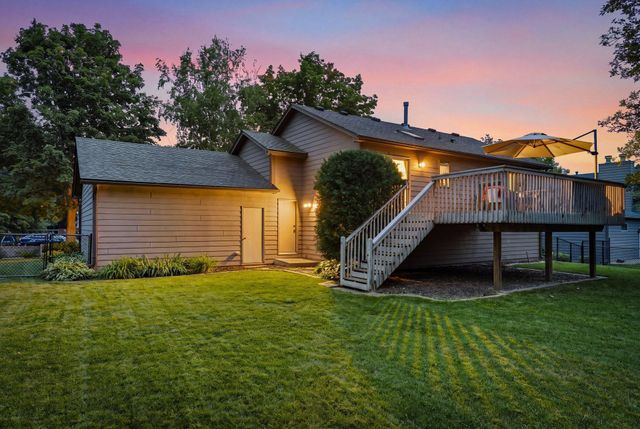 19002 Barrington Drive, Eden Prairie, MN 55346