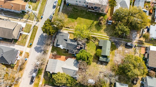 1205 Evans Street, Morehead City, NC 28557