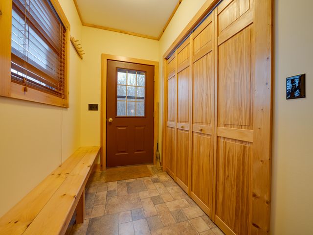 88 Short Ridge Way, Long Lake, NY 12847