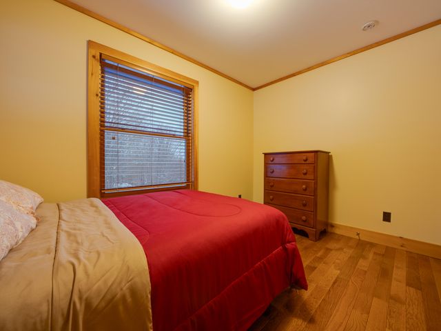 88 Short Ridge Way, Long Lake, NY 12847