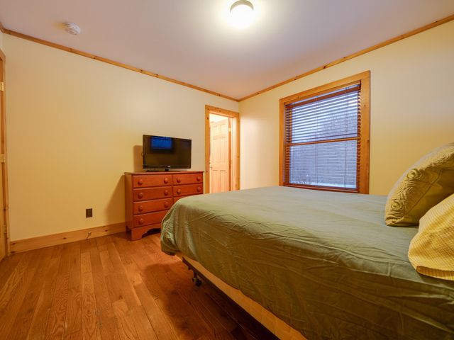 88 Short Ridge Way, Long Lake, NY 12847