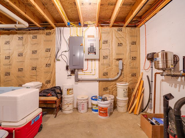 88 Short Ridge Way, Long Lake, NY 12847