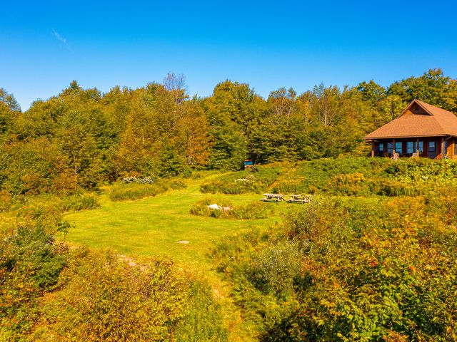 88 Short Ridge Way, Long Lake, NY 12847