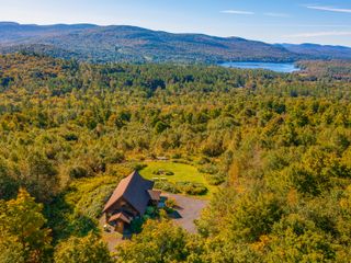 88 Short Ridge Way, Long Lake, NY 12847