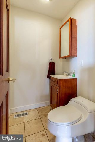 1439 E OXFORD ST, Philadelphia, PA 19125