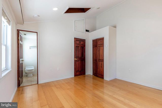 1439 E OXFORD ST, Philadelphia, PA 19125