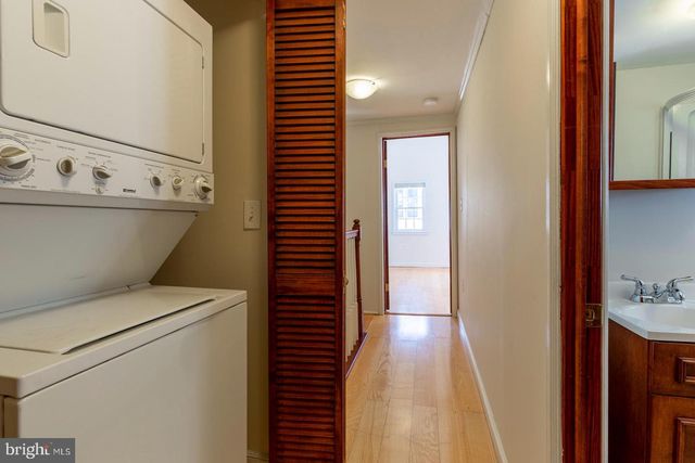 1439 E OXFORD ST, Philadelphia, PA 19125
