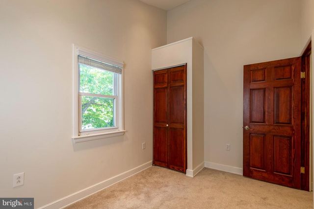 1439 E OXFORD ST, Philadelphia, PA 19125