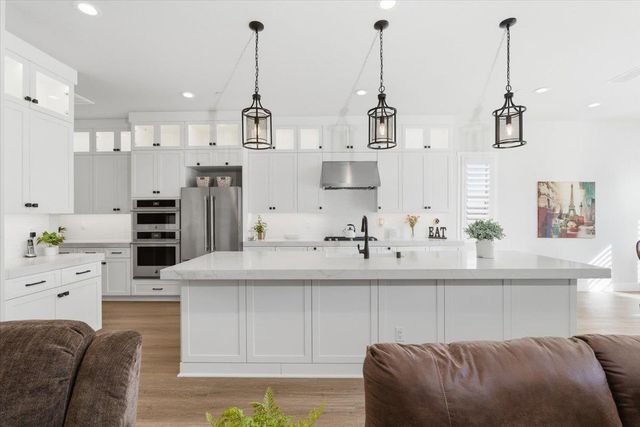 3520 Deer Park Dr, Folsom, CA 95630