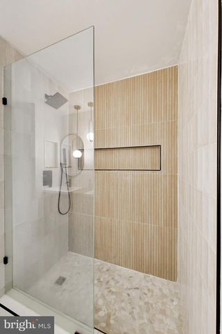 3726 BURNHAM PL NE, Washington, DC 20019