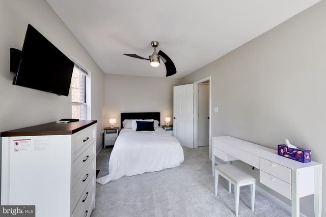 3726 BURNHAM PL NE, Washington, DC 20019