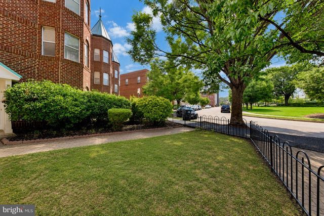 3726 BURNHAM PL NE, Washington, DC 20019
