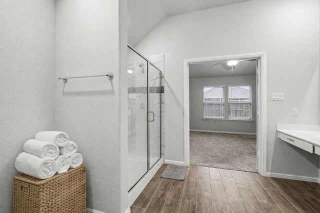 157 Greenback Trail, Fort Worth, TX 76131