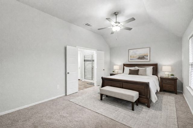 157 Greenback Trail, Fort Worth, TX 76131