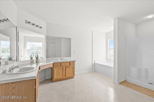 3131 GARDEN BROOK Road, Jacksonville, FL 32208