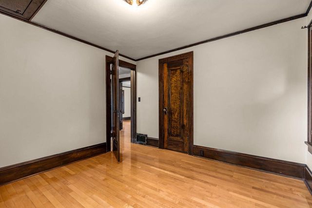 1863 DOTY STREET, Oshkosh, WI 54902
