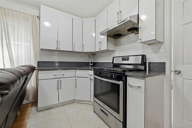 12318 85th Avenue, Kew Gardens, NY 11415