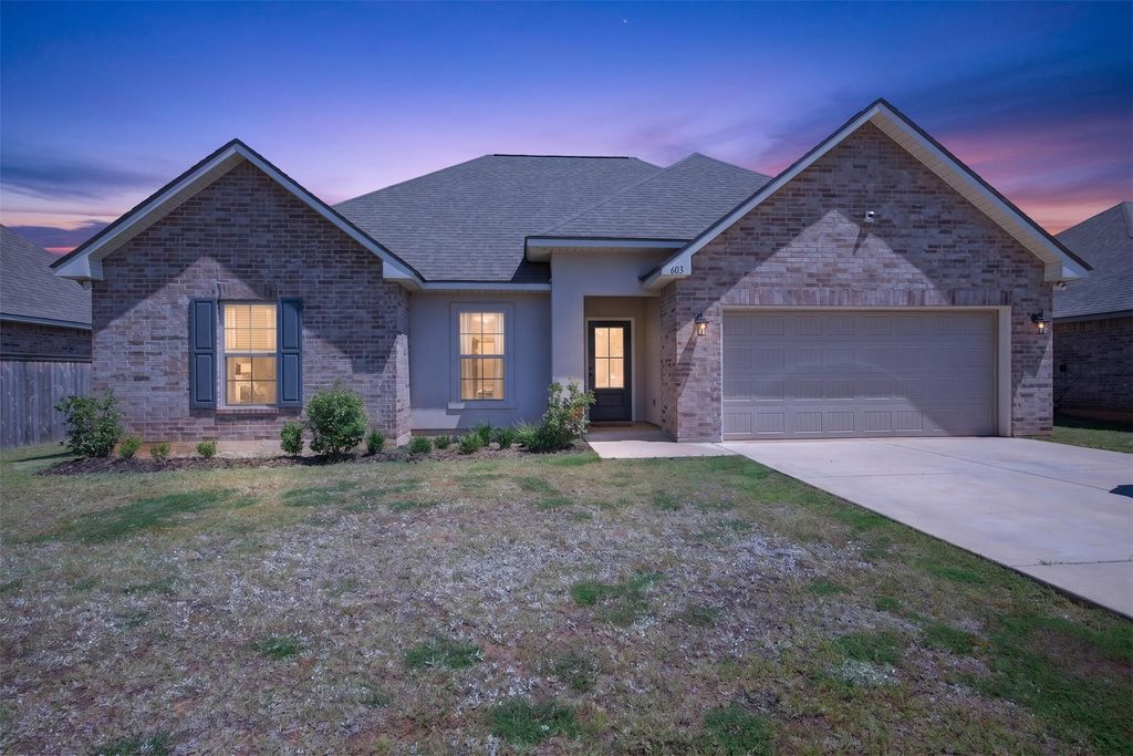 603 Cabernet Court, Haughton, LA 71037