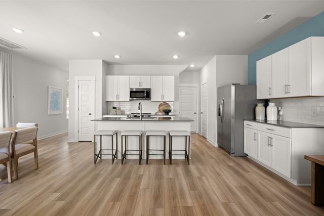1641 Manuka Lane, Columbia, TN 38401