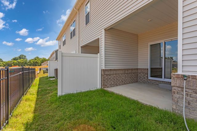 1641 Manuka Lane, Columbia, TN 38401