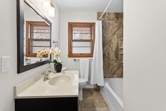 1675 Maryland Avenue E, Saint Paul, MN 55106