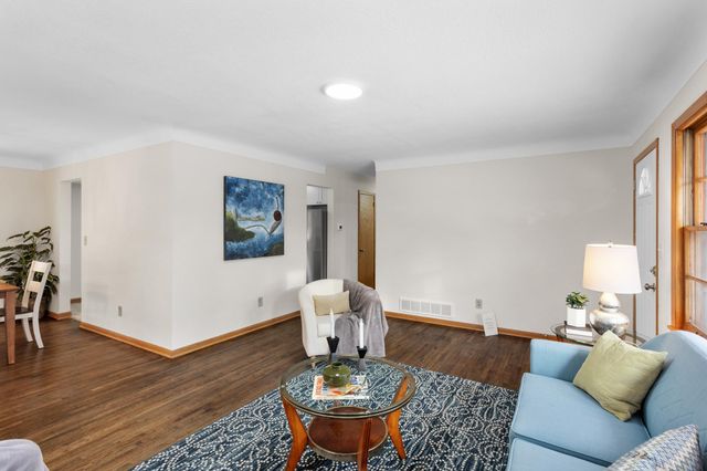 1675 Maryland Avenue E, Saint Paul, MN 55106