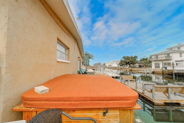 6403 LONNIE LEE LANE, Hudson, FL 34667