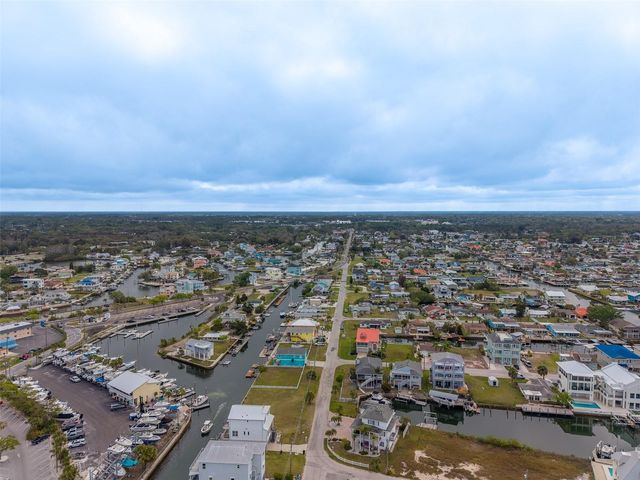 6403 LONNIE LEE LANE, Hudson, FL 34667