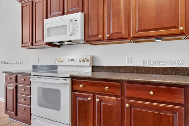 7 Clairborne Ct, Bluffton, SC 29909