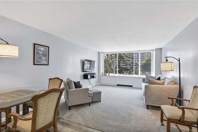 12700 Lake Avenue 408, Lakewood, OH 44107