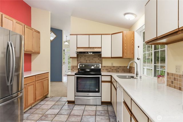 9306 Northwood Drive SE, Olympia, WA 98513