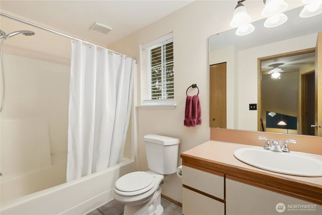 9306 Northwood Drive SE, Olympia, WA 98513