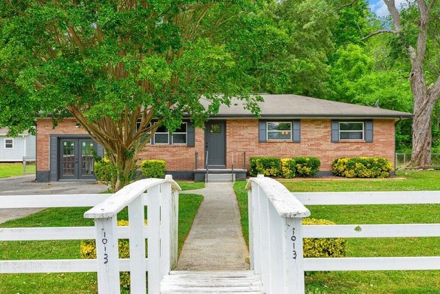 1013 Greenhill Drive, Rossville, GA 30741