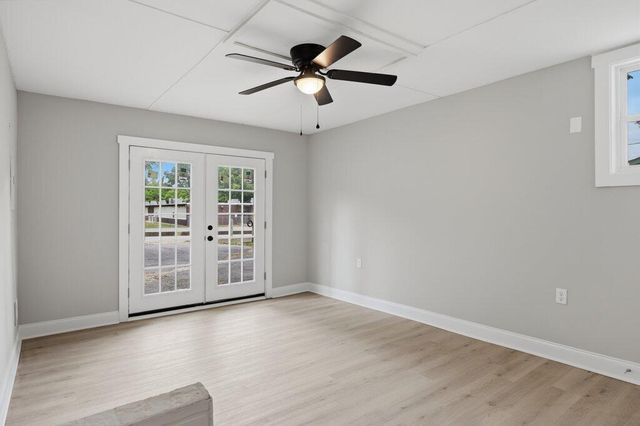 1013 Greenhill Drive, Rossville, GA 30741