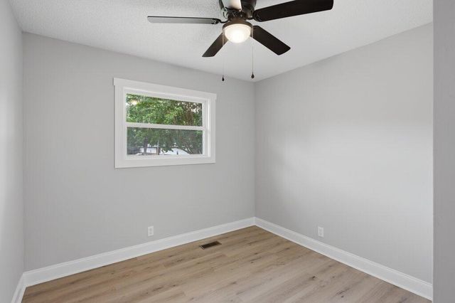 1013 Greenhill Drive, Rossville, GA 30741