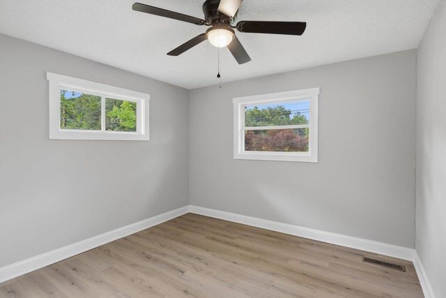 1013 Greenhill Drive, Rossville, GA 30741